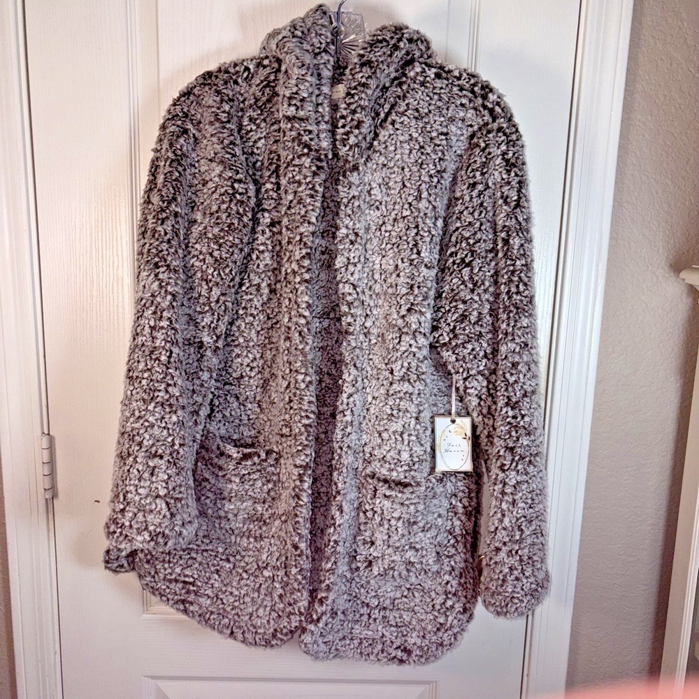 Fair Haven Sherpa Hoodie Women's Large NWOT Cream Brown Soft Fleece Hoodie